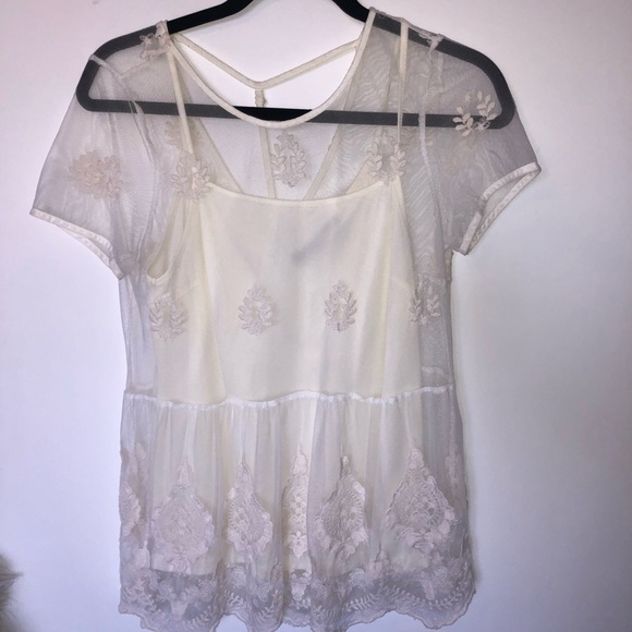 Lulu's sheer top with cami - Picture 1 of 3